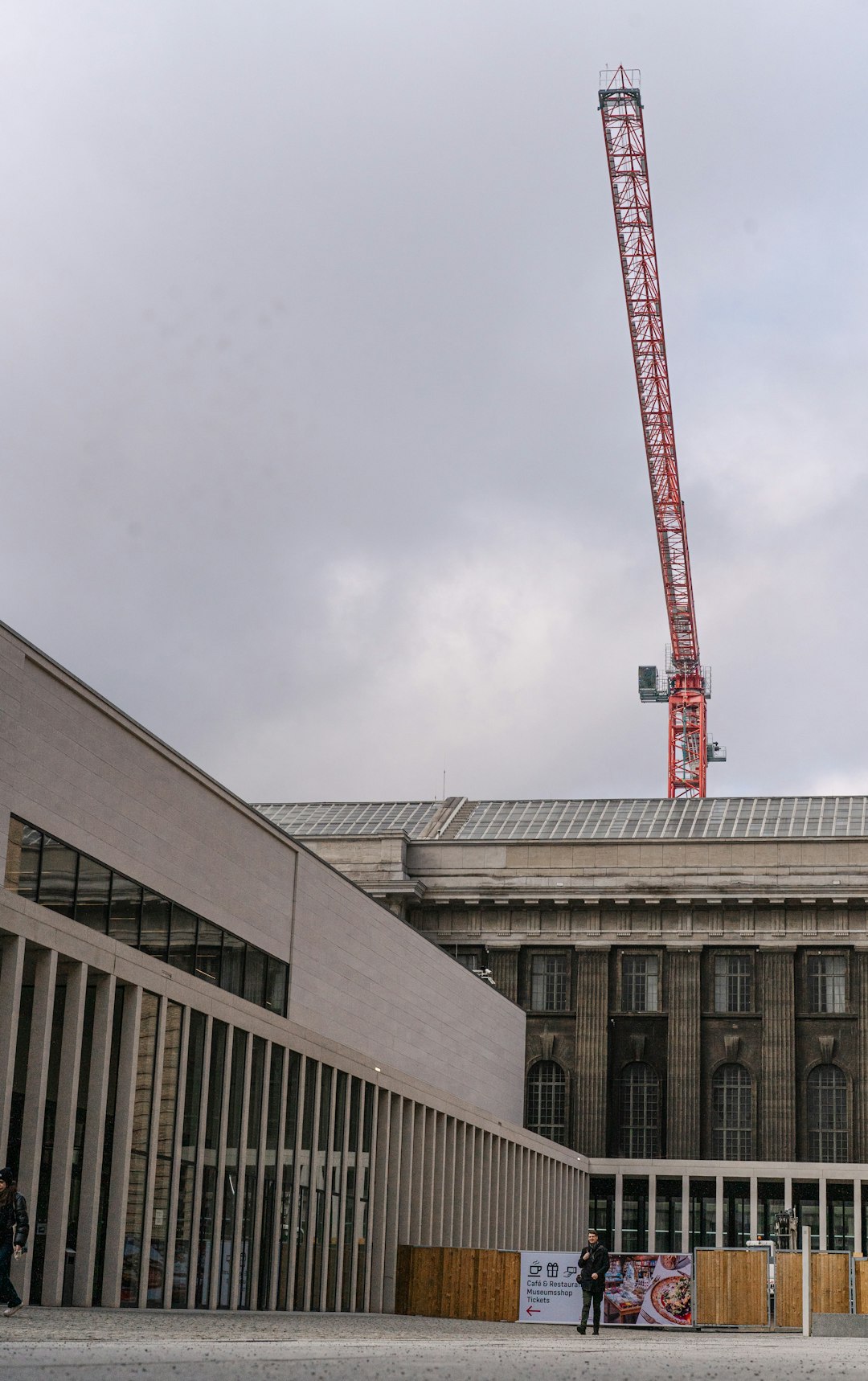 Metropolitan Arts Center